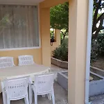 Apartments Viganj