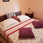 Apartments Viganj Apartment *