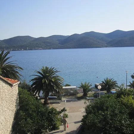 Apartments Viganj Apartamento